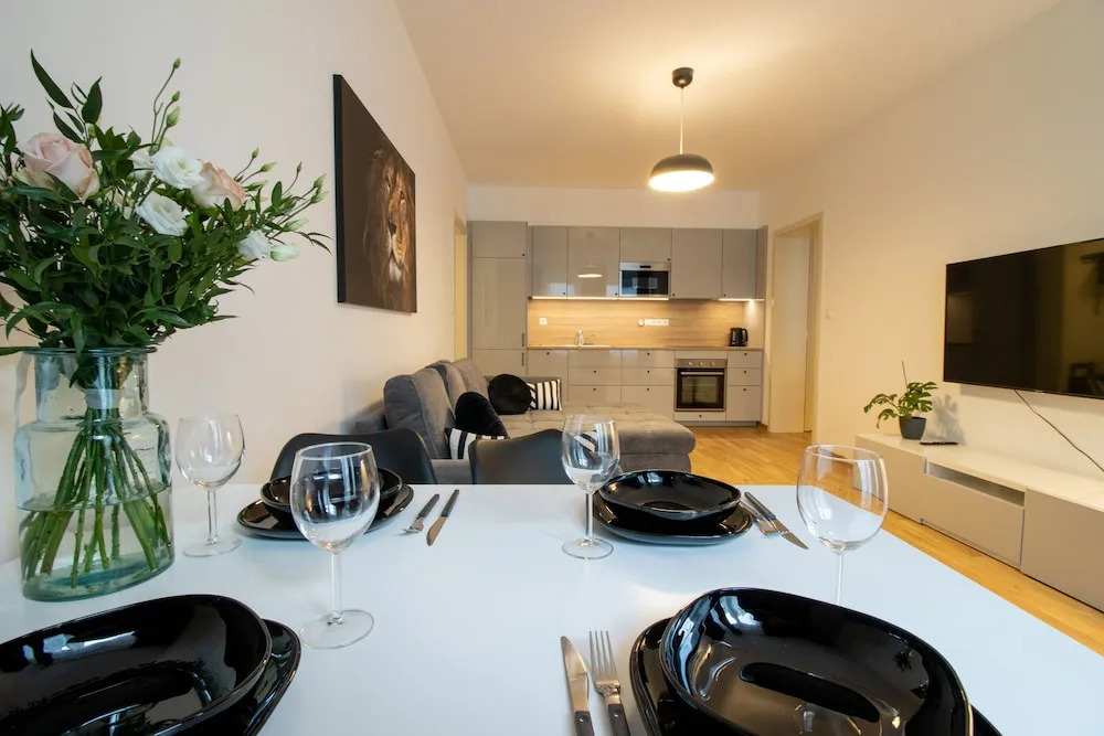 Krakovska Apartmeet