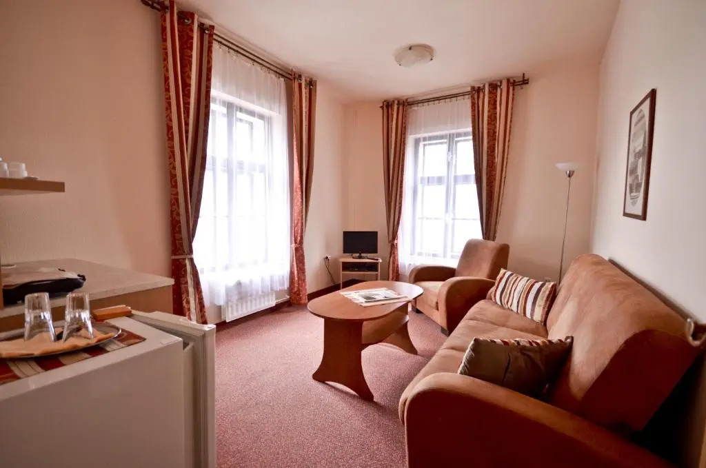 Hotel Paradies