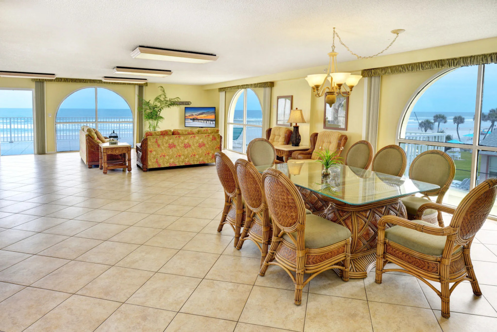 El Caribe Resort and Conference Center