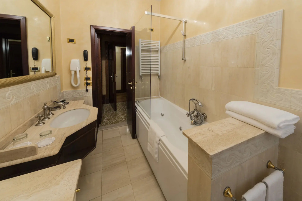 Hotel Al Ponte Dei Sospiri