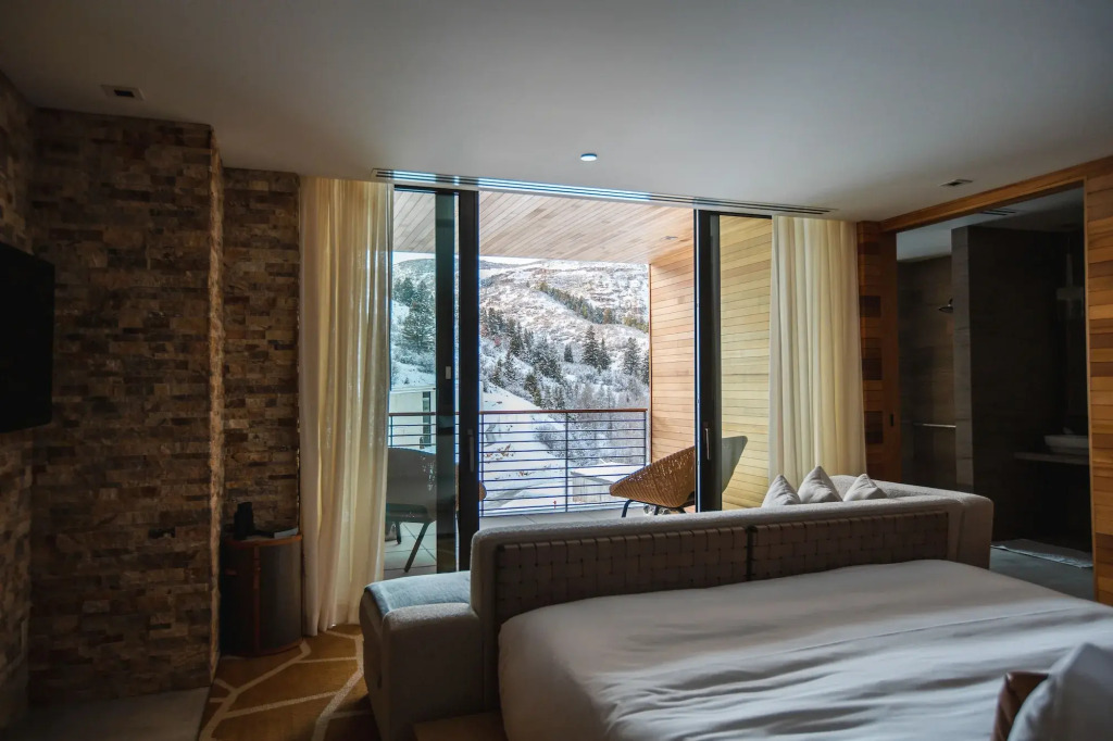 The Lodge at Blue Sky, Auberge Collection