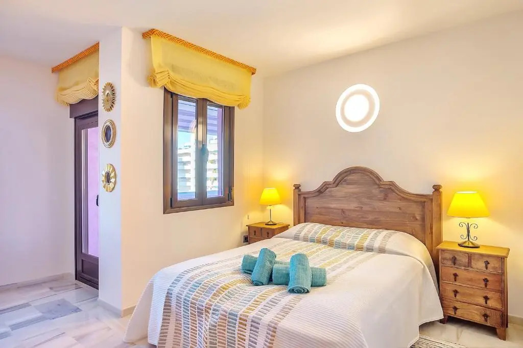 Sea View Puerto Banús Apt Sauna + Parking - Rdr165