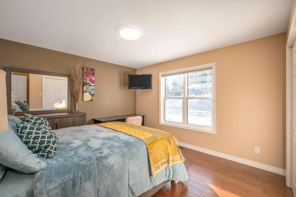 Point Of View I 55 SmartTV I Riverside I Sleeps 5