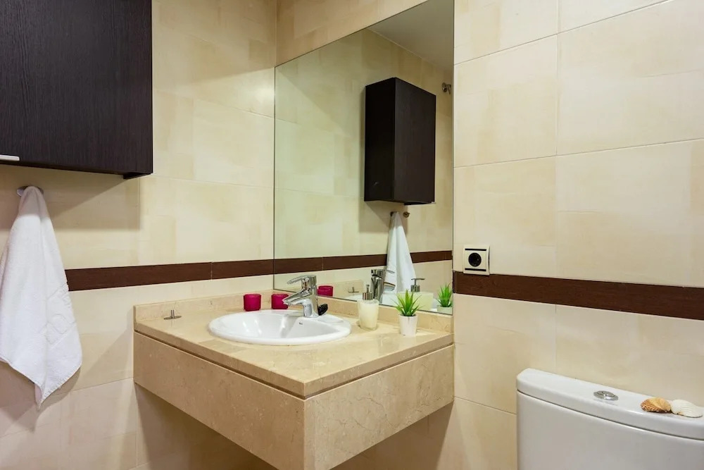 Lovely Apartment in Alamar Near the Beach Ref 108