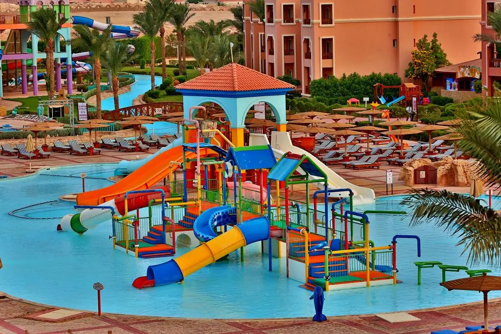 Charmillion Club Aquapark
