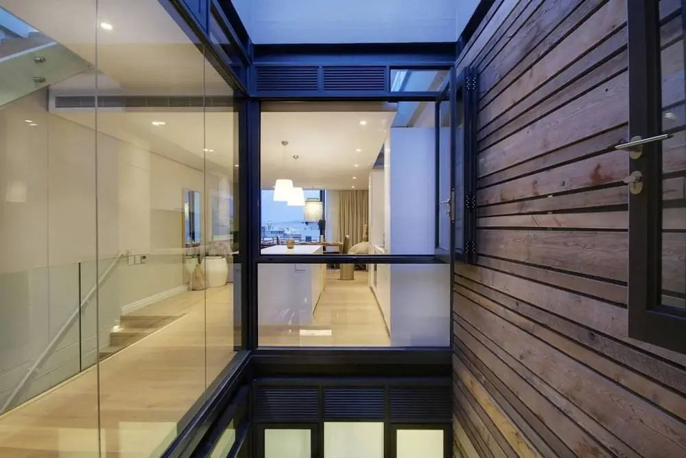 Stylish Apartment in the Heart of the De Waterkant Loader A