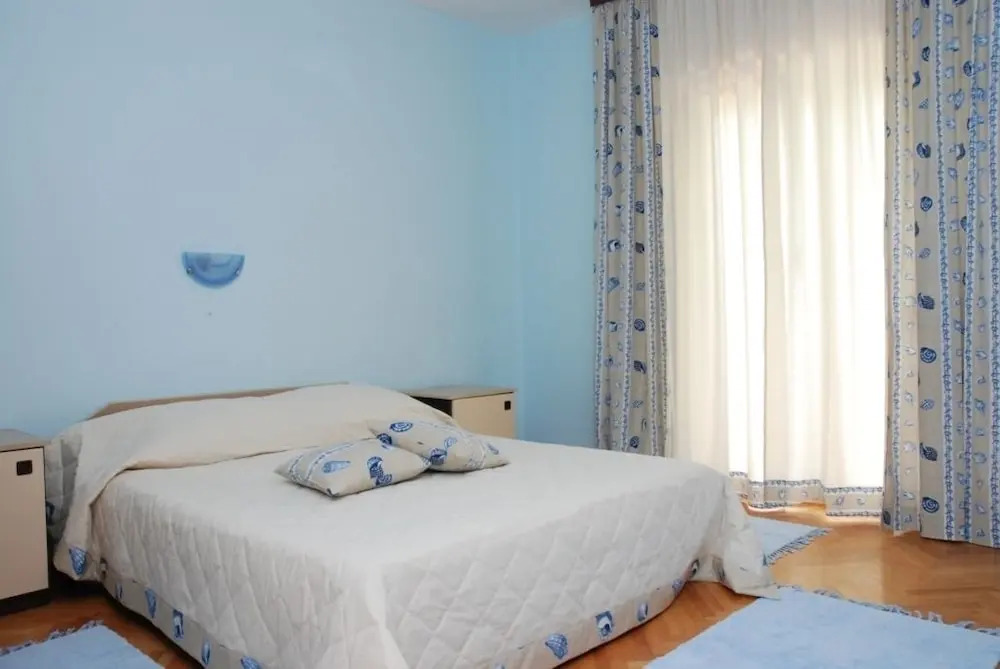 Apartments Arbia Rab