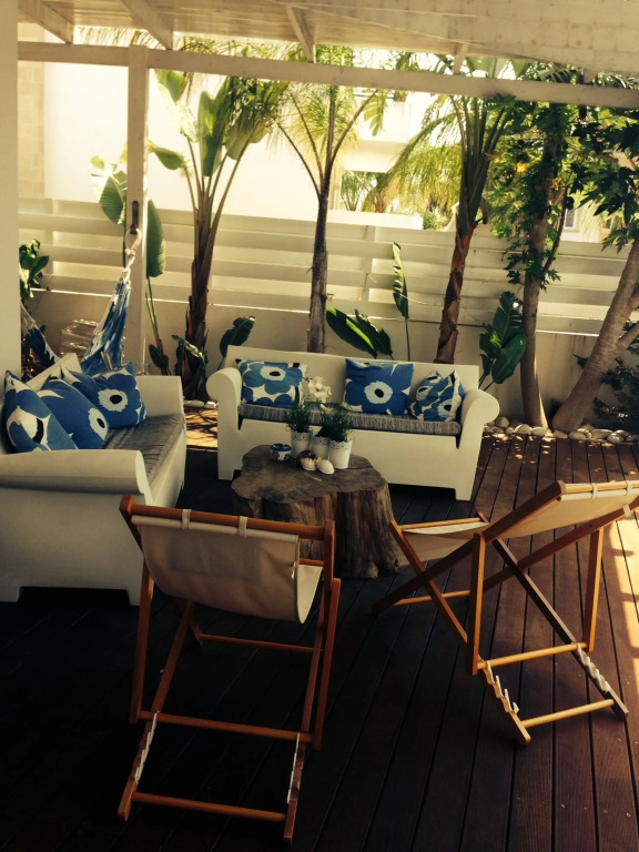 Riverland Villa