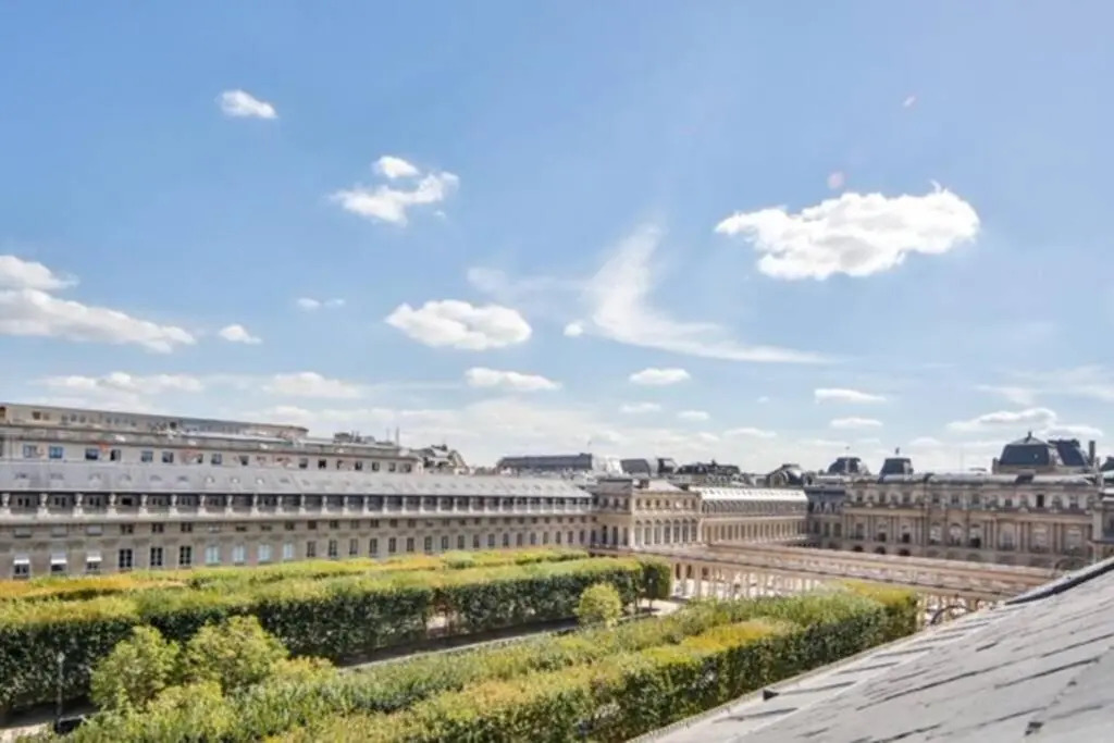 Amazing&Typical Parisian! view on Palais Royal-2P