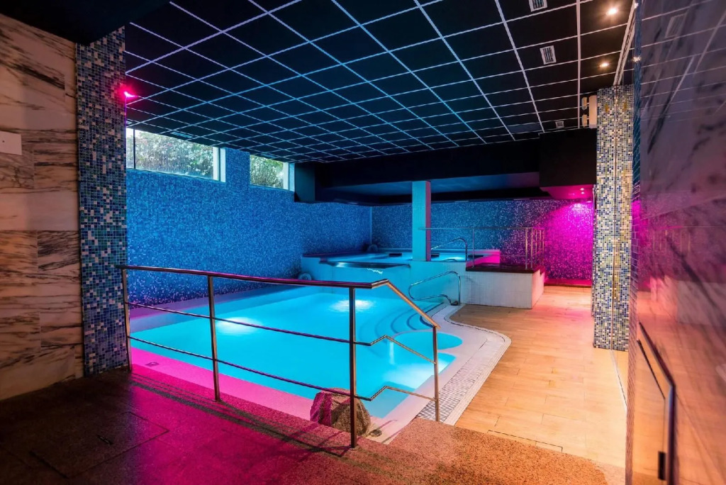 Apartamentos Spa Villa Pasiega
