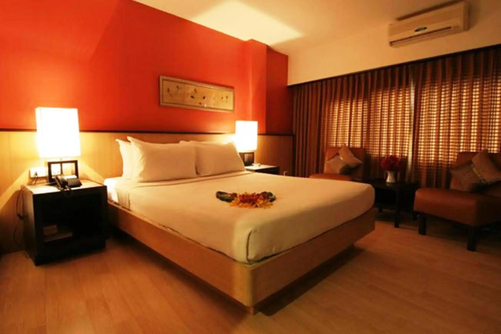 Rose Hotel