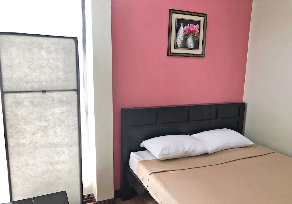 Susana's Room for Rent