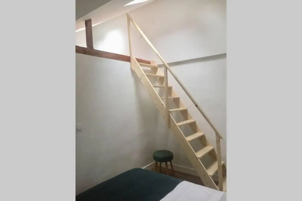 Grande maison de pecheur pour 9-12 refaite a neuf plein centre