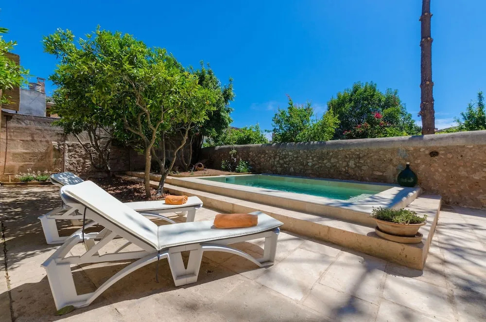 Can Mora in Campos With 3 Bedrooms and 2 Bathrooms