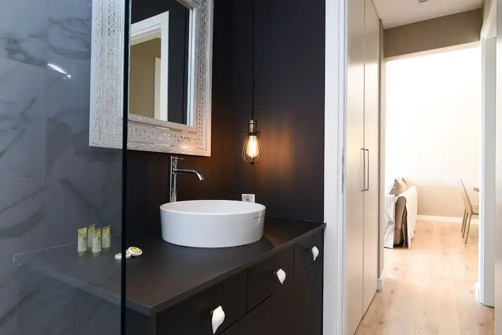 142m² Bright Alimos Apartment with Marina View