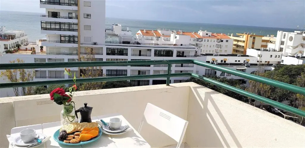 Avenida Mar- Vista Mar, Wifi, 150mt Praia