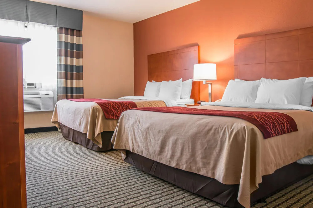 Quality Inn & Suites Muskegon