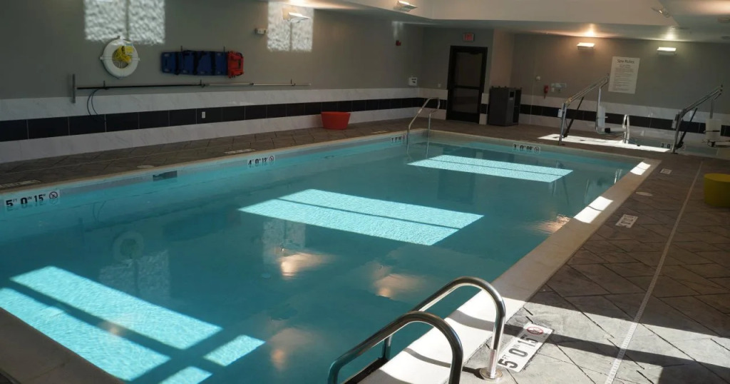 Holiday Inn Express & Suites Shippensburg by IHG