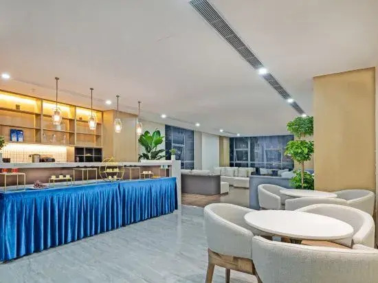 AMIGO Amigo Hotel (Shenzhen Honghuashan Subway Station Honghuashan Sports Center)