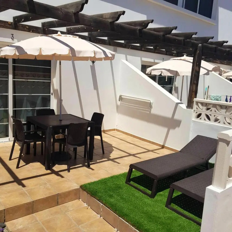 Apartment With one Bedroom in Corralejo, With Shared Pool, Furnished Terrace and Wifi