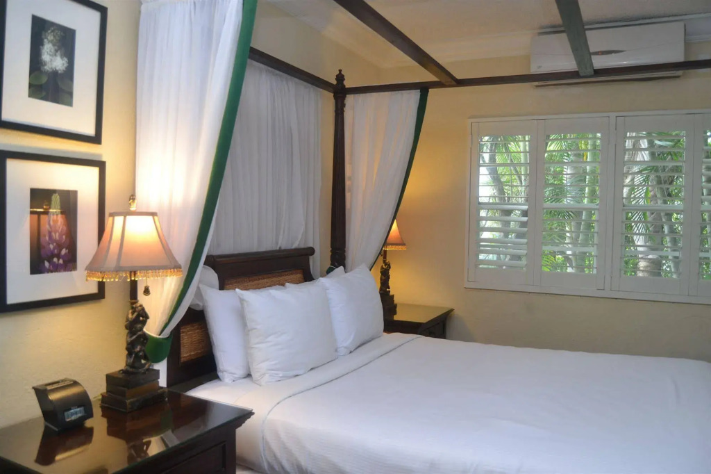 La Casa Hotel