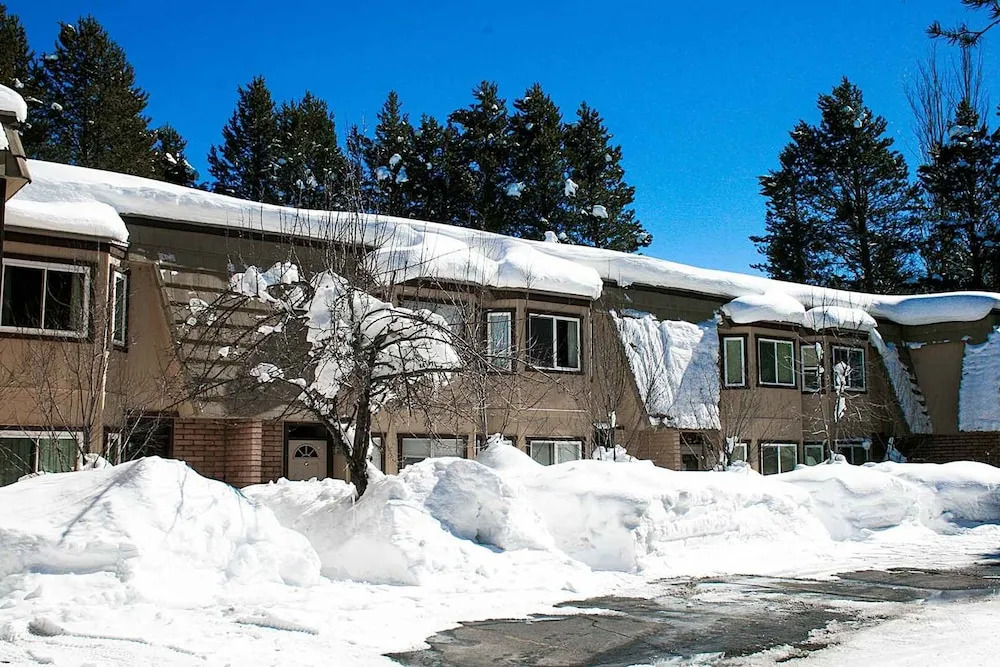 Walk on Water by Lake Tahoe Accommodations