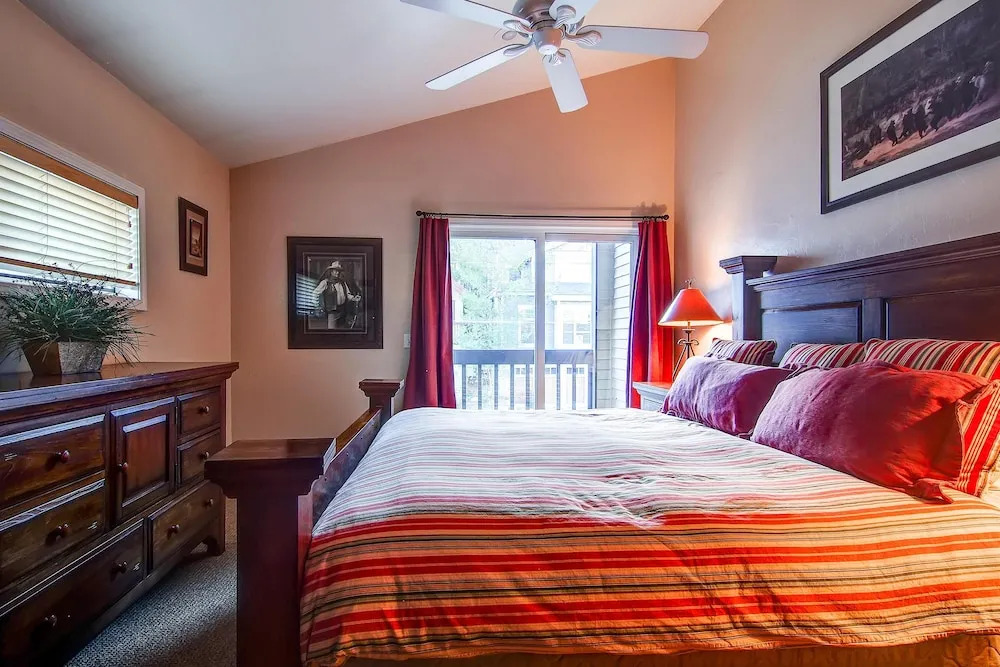 1048-1052 Empire Ave by Park City Lodging