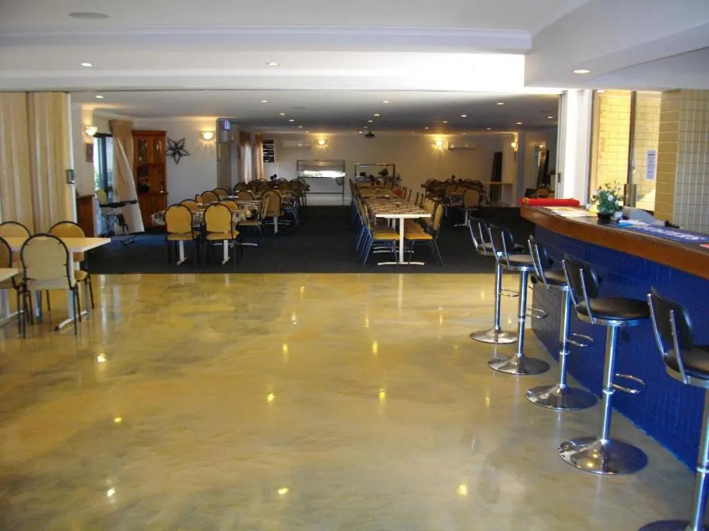 Kurrimine Beach Motel