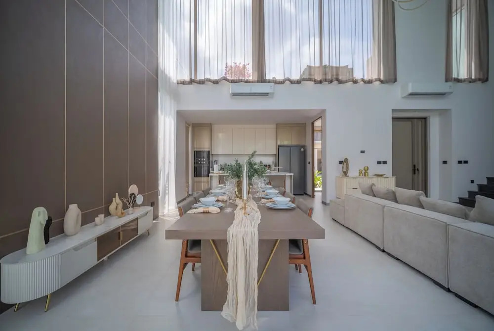 GRAND VIEW Residences Villa with Pool