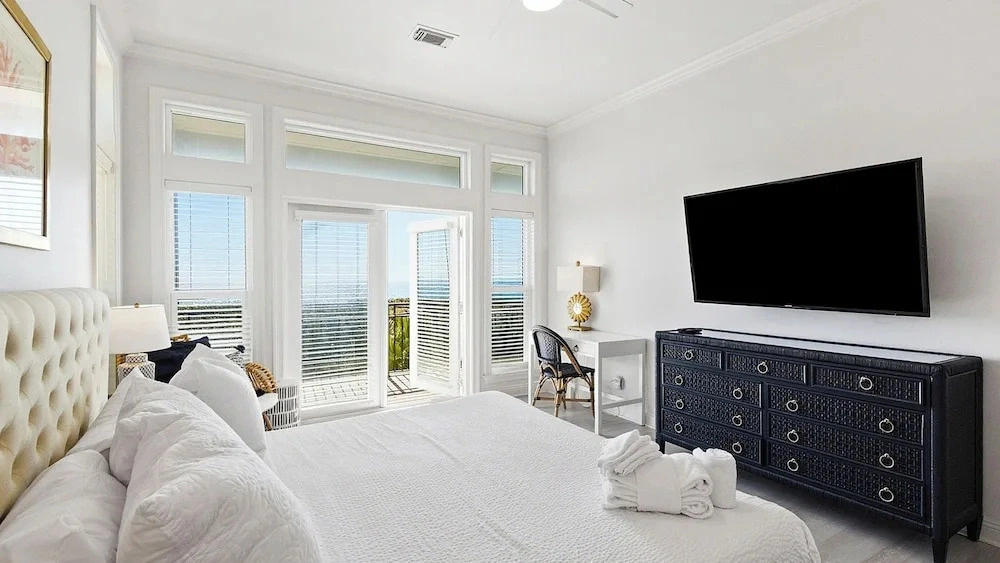Seagrove Gulf Front 4BR With Pool & Private Beach + Free Attraction Tickets