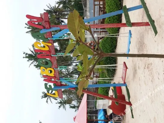 Mandara Beach Bungalows