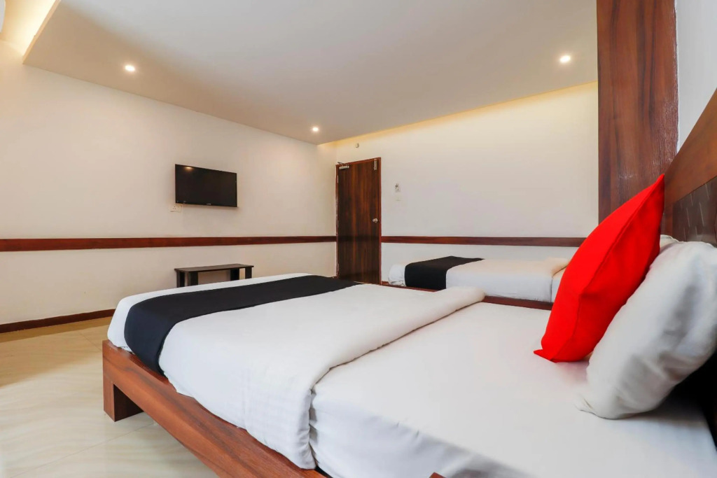 Super OYO Capital O 71598 Sai Arya Residency