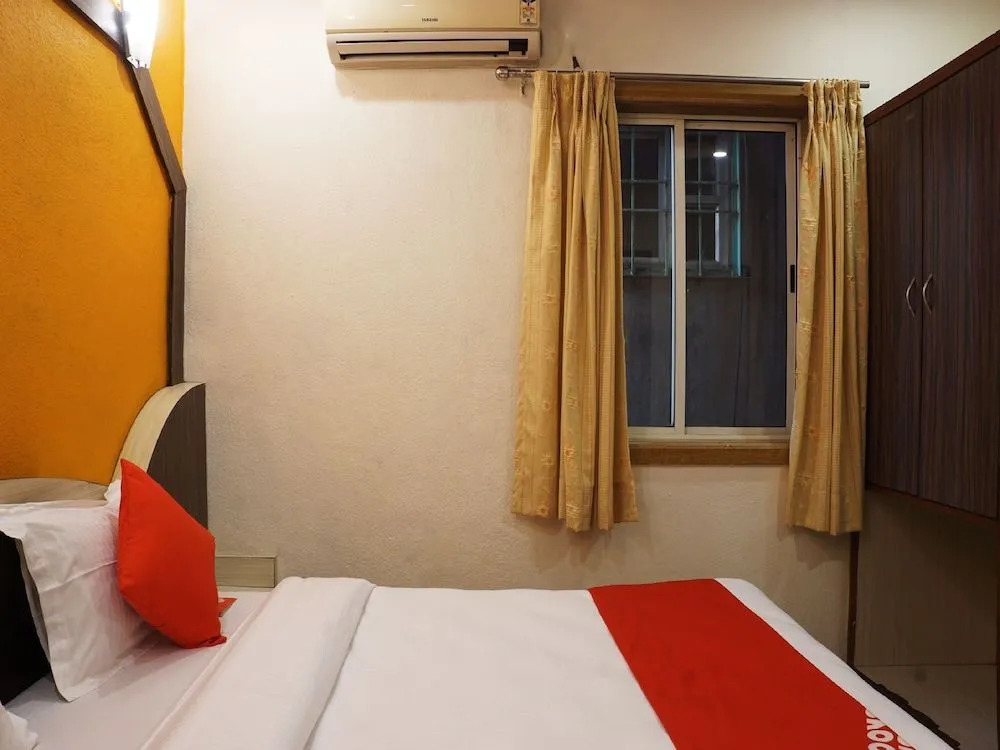 OYO Flagship 24766 Hotel Sonai Palace