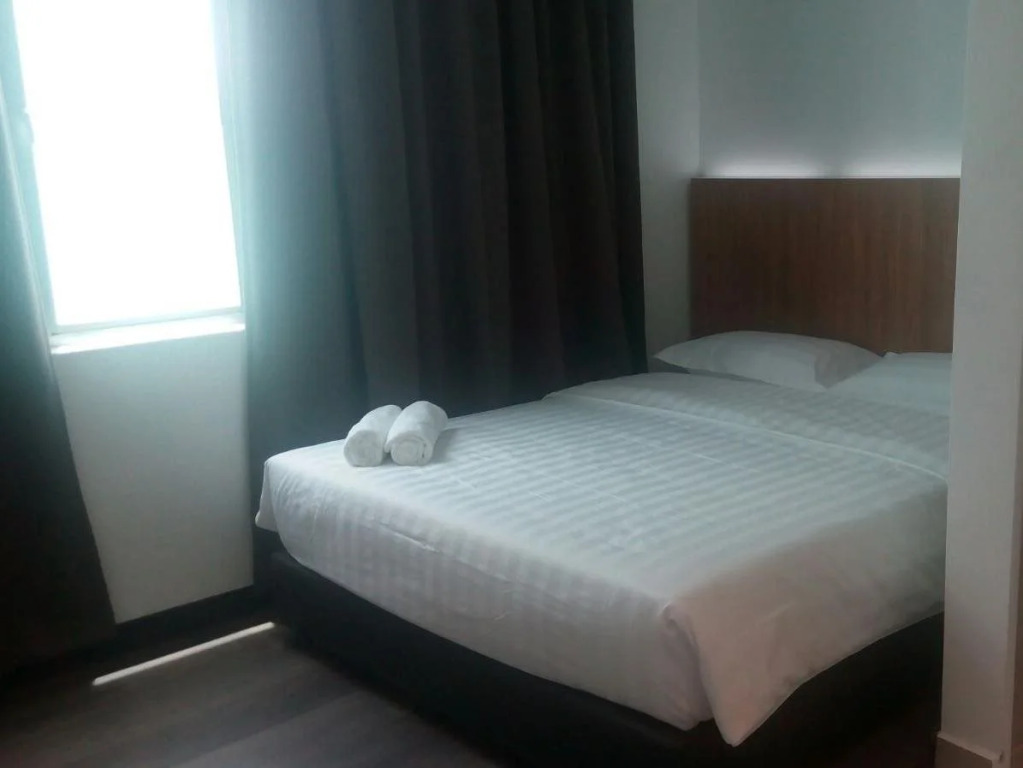 Place2Stay @ Gong Badak