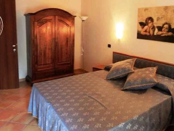 Mucci Hotel