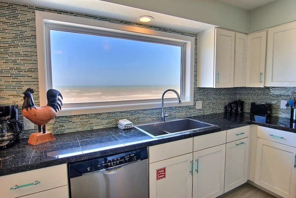 Water's Edge 6LC 4 Bedrooms 2 Bathrooms Home