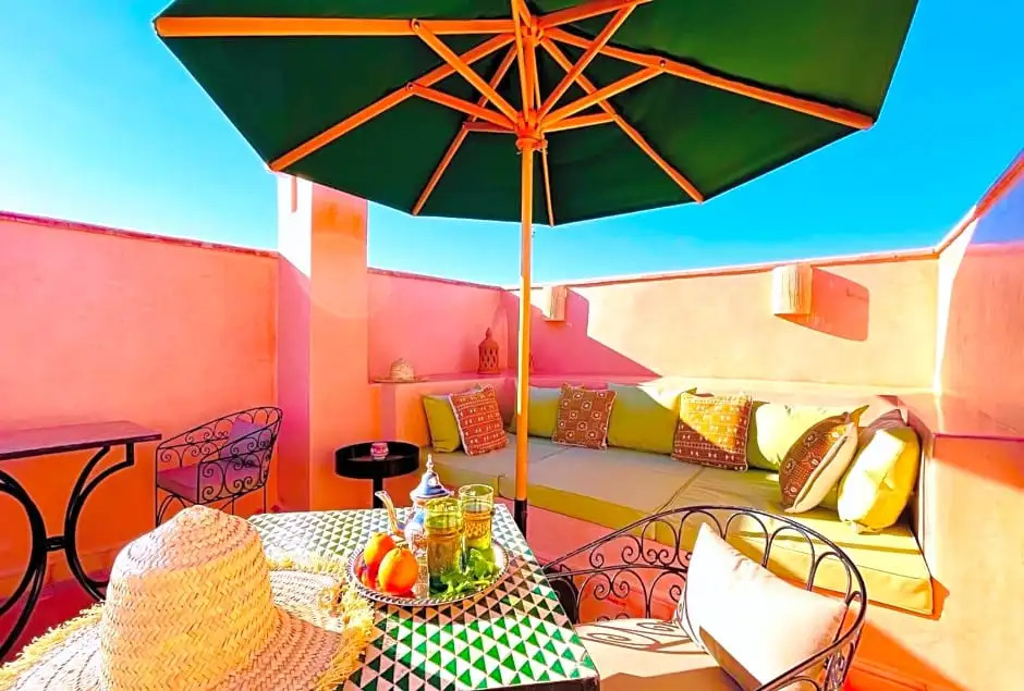 Location Exclusive Avec Services 2P Donkey In Love To Marrakech