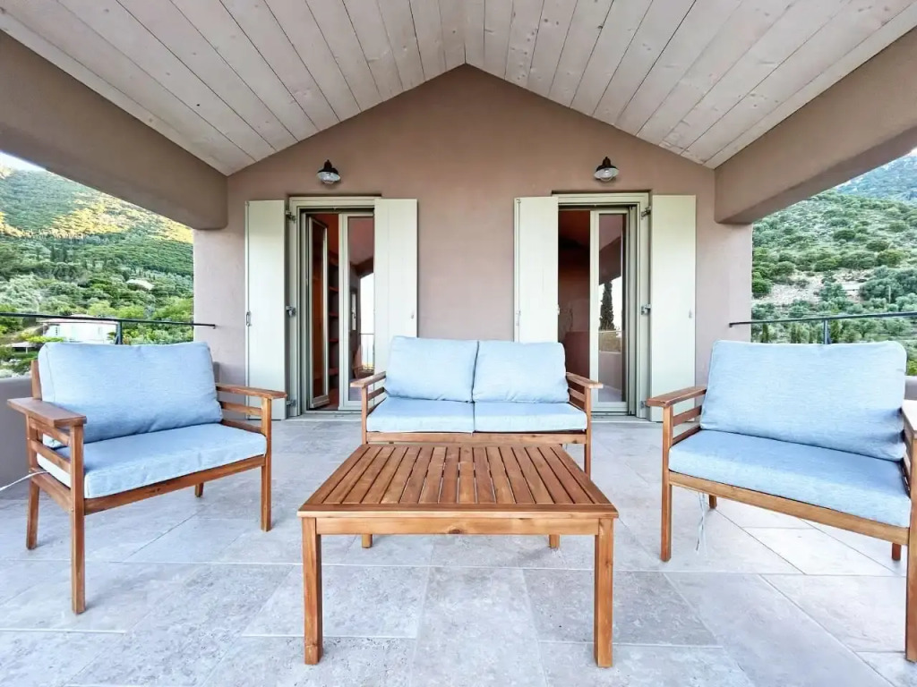 Rock n Olive Villas