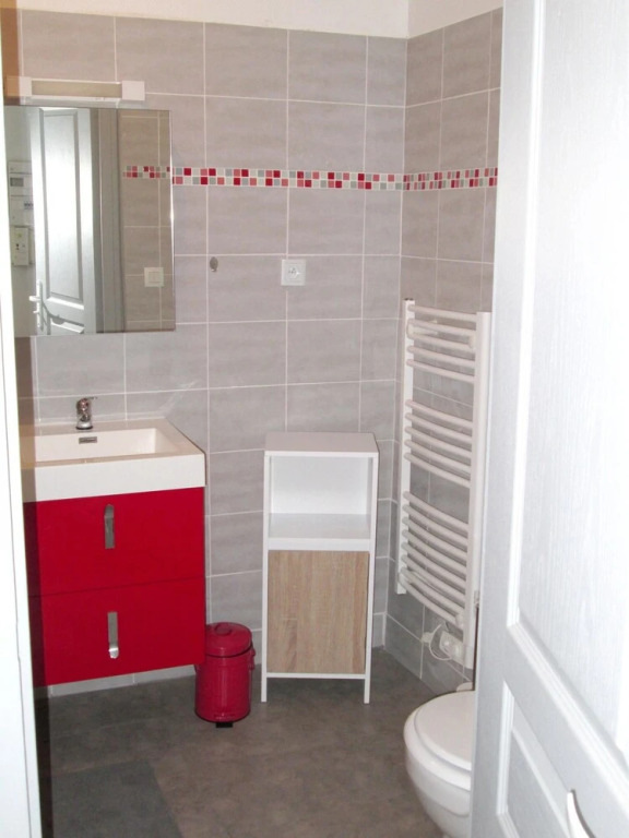 Apartment With 2 Bedrooms in Bagneres-de-luchon, With Wonderful Lake V