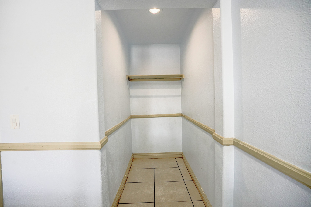 Day & Night Inn