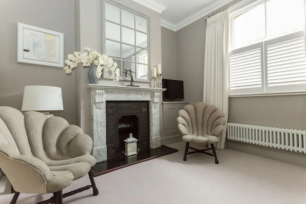 Beautiful 2 Bed Terrace House In Camden