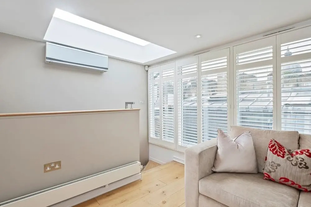 Elegant 3-bed House W/terrace Near Harrods