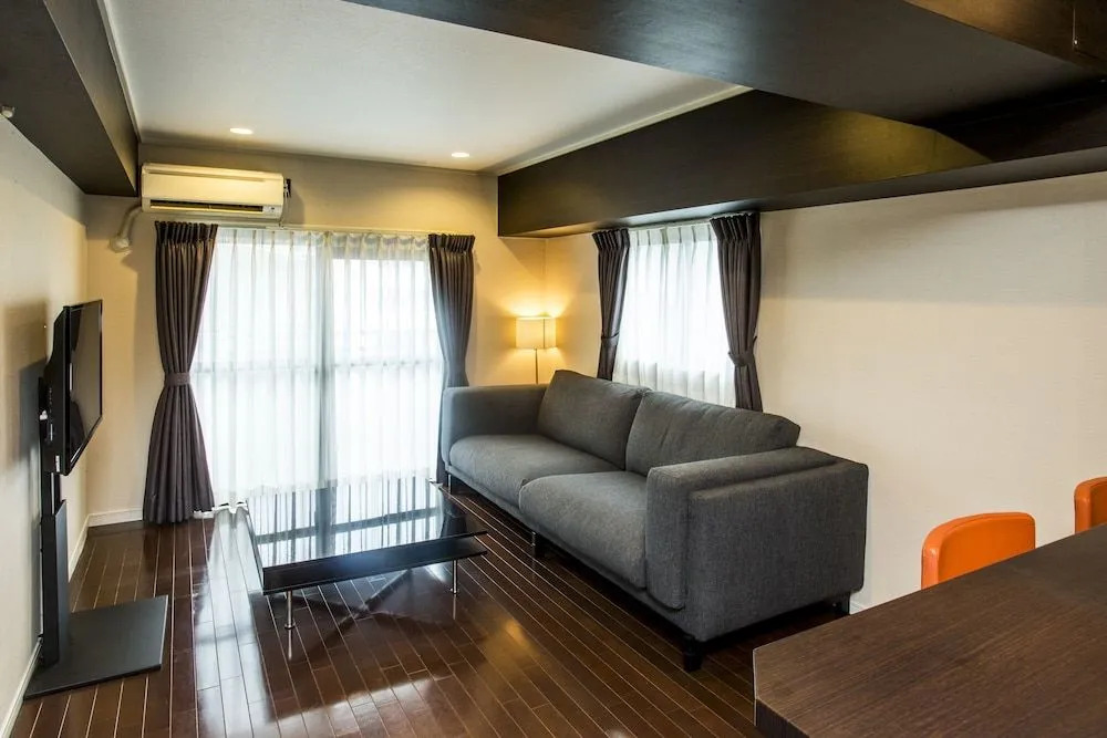 OOKINI Hotels Shinsaibashi Nagahori Apartment