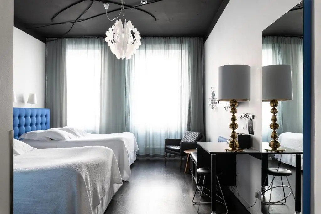 Hotel Flora