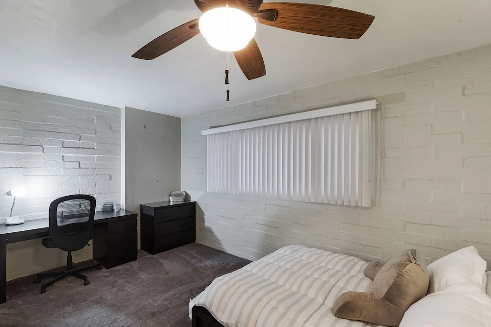 Campus Walk Condo 2 BR by Casago
