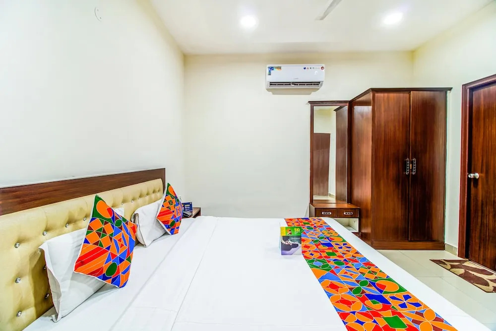 FabHotel Benz