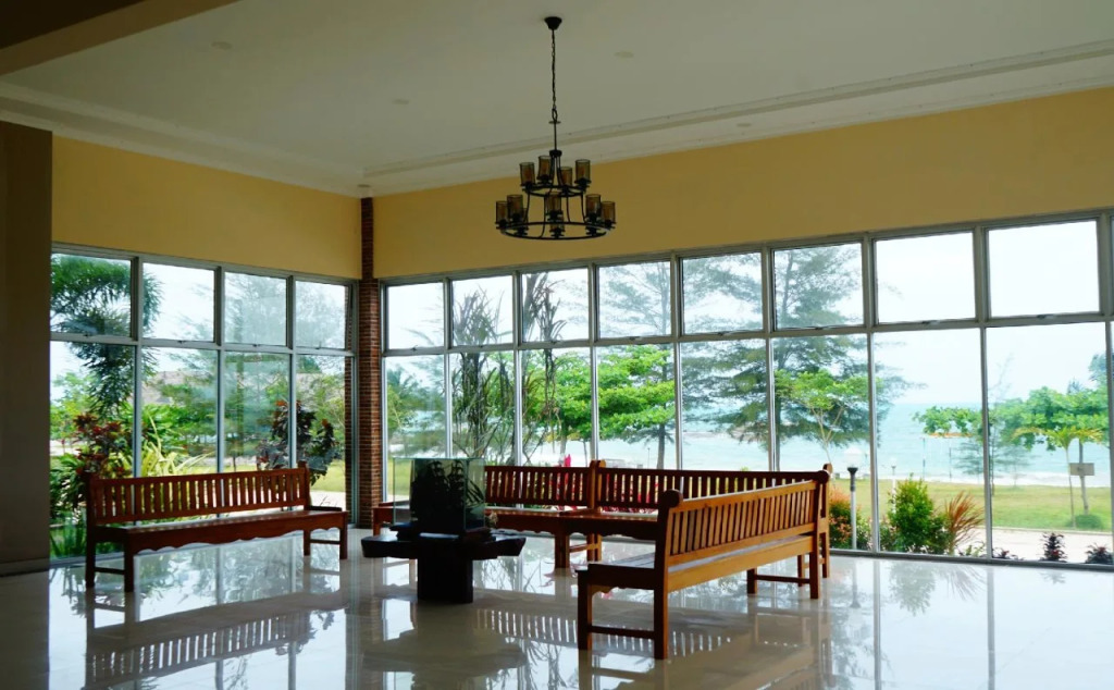 Capital O 399 Kelayang Beach Hotel