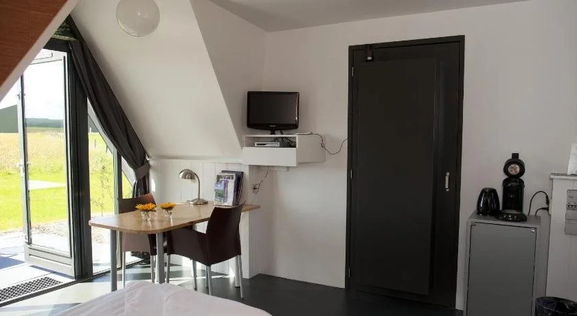 Hotelhuisje Warmenhuizen #A