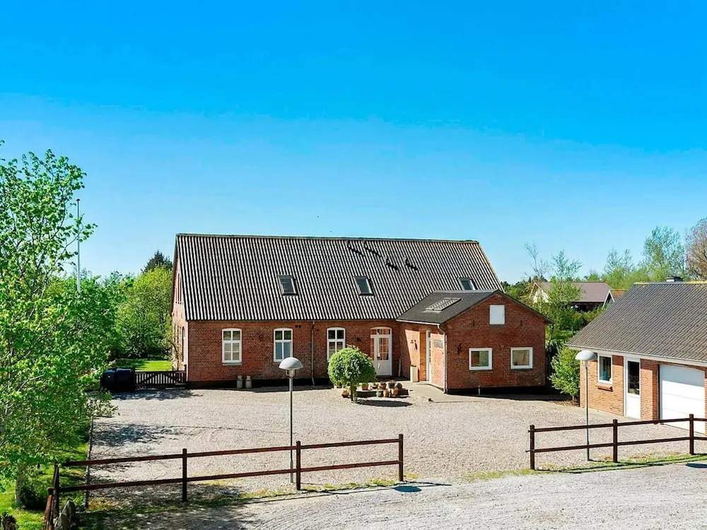 17 Person Holiday Home in Romo