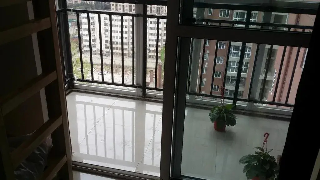 Wutongshu Youth Hostel